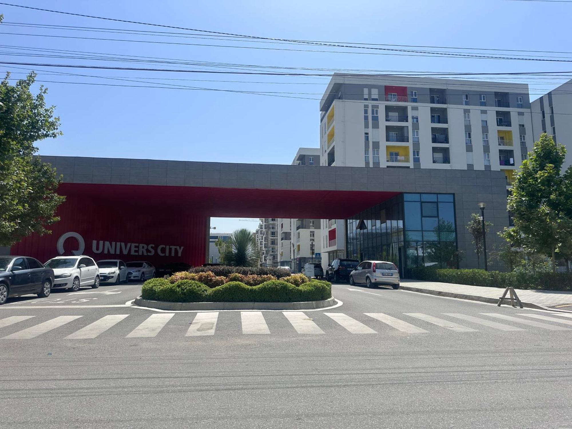Bratti'S Apartment Near Tirana Center And Mother Teresa Airport Luaran gambar