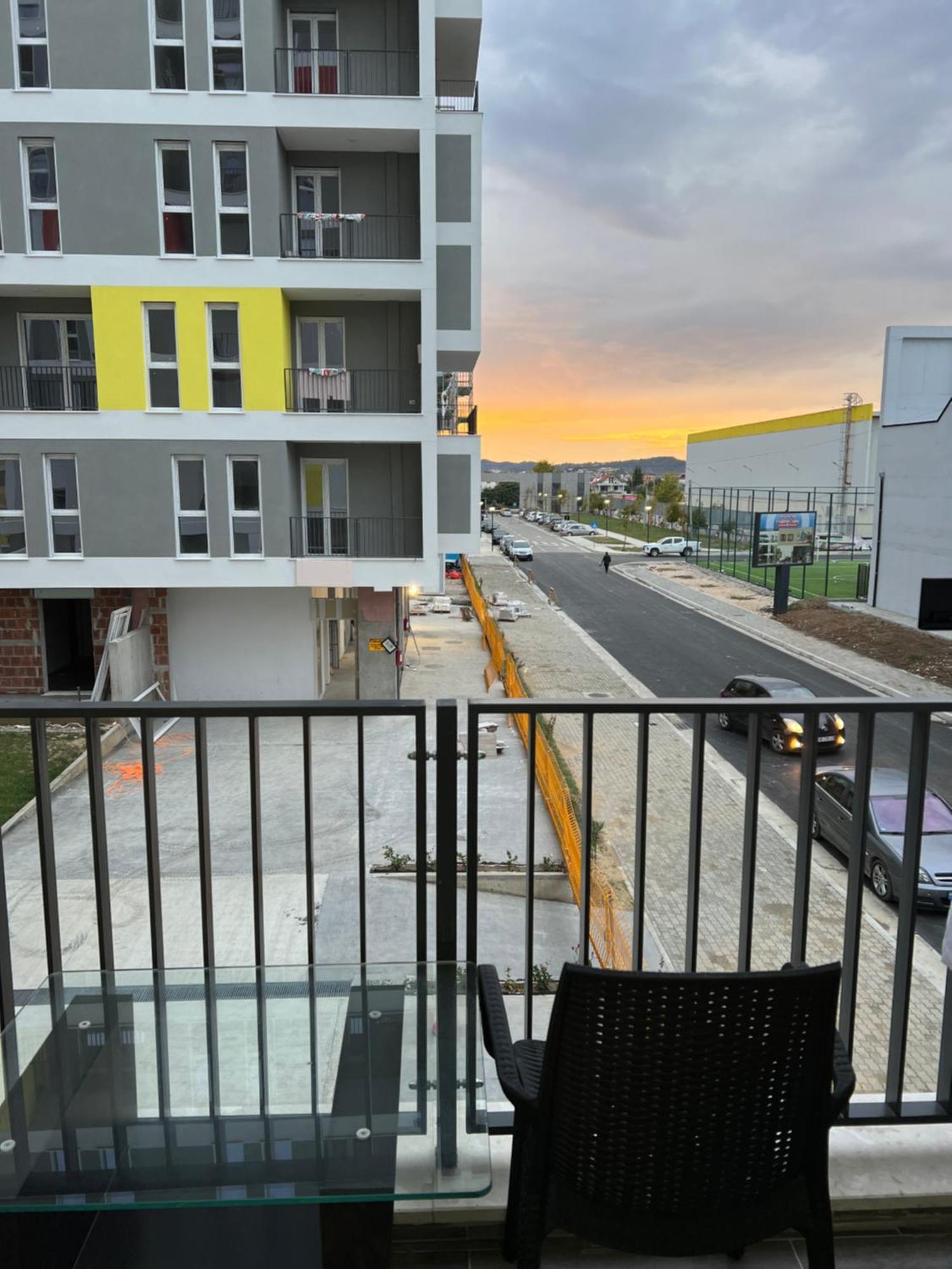 Bratti'S Apartment Near Tirana Center And Mother Teresa Airport Luaran gambar